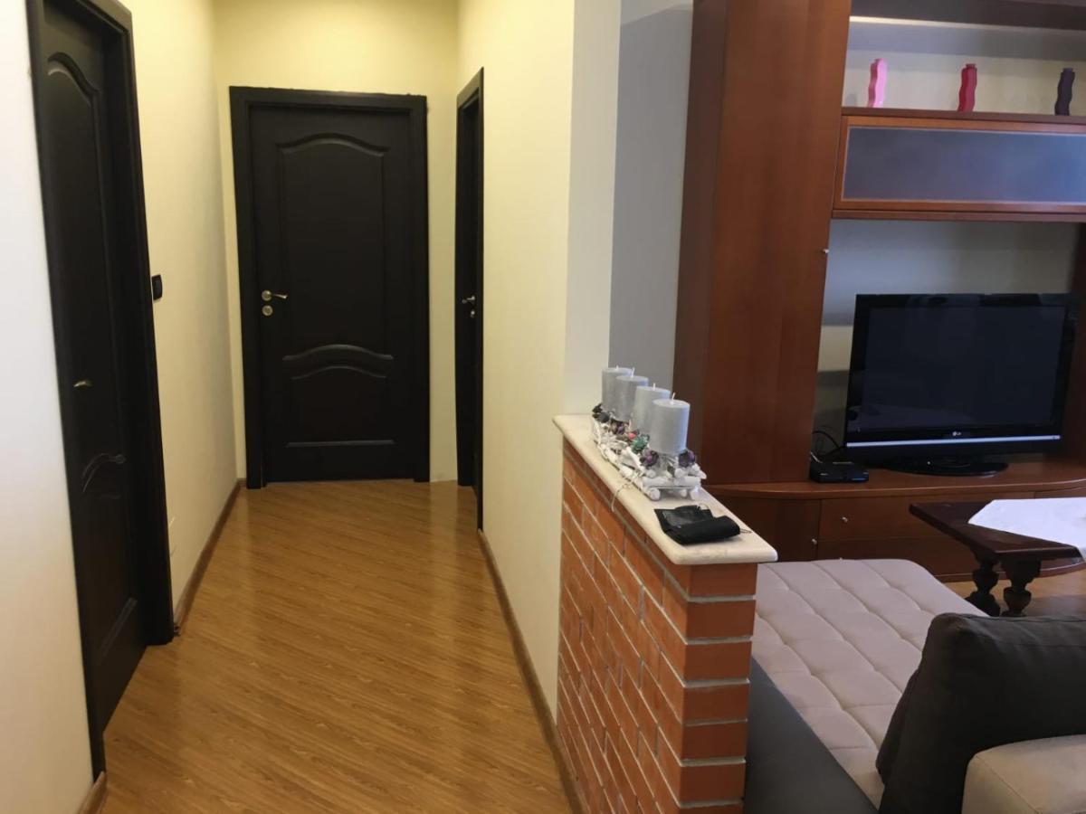 Apartament Valeria Apartament Arad Zewnętrze zdjęcie